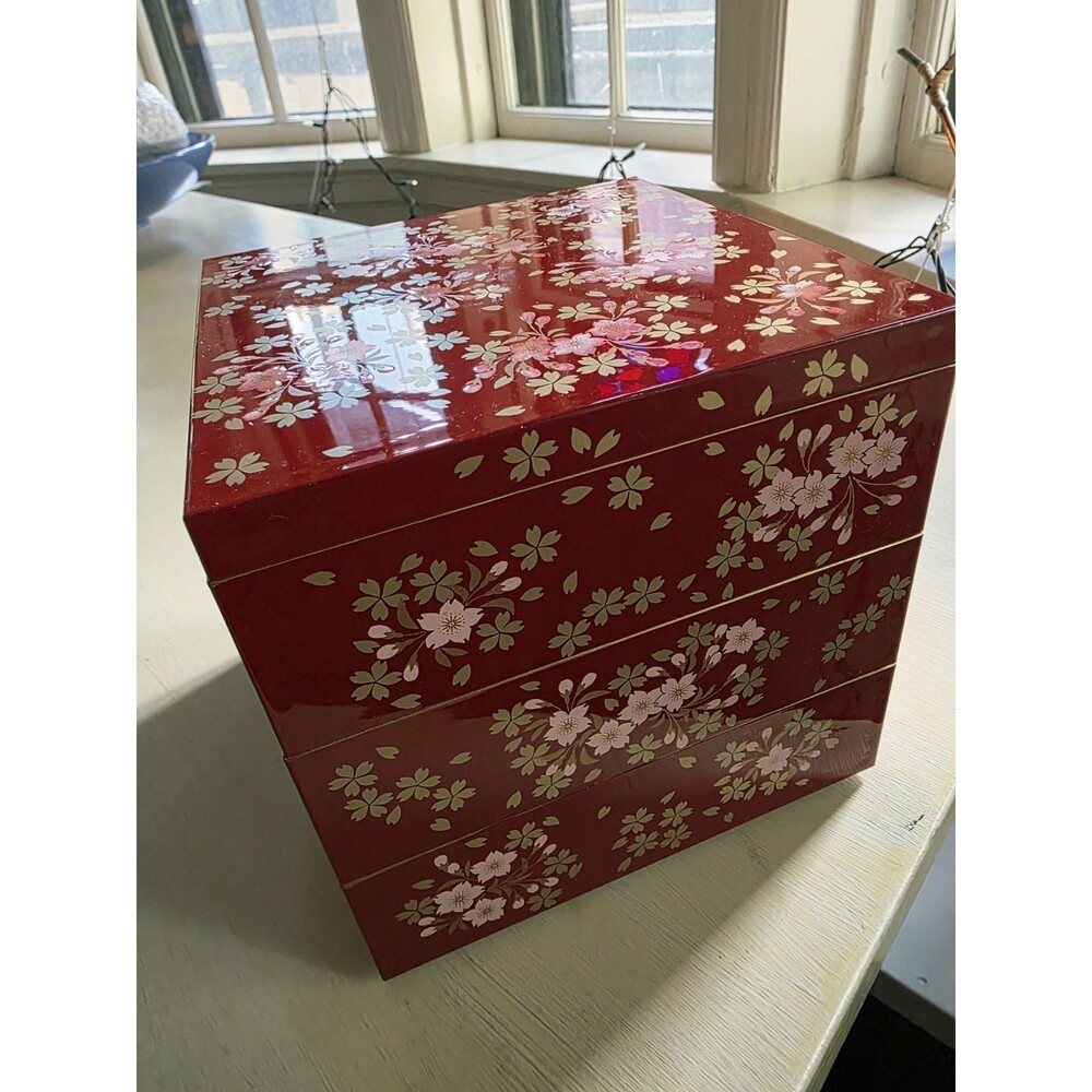 Japanese Yamanaka Bento Box Sakura Cherry Red lacquerware NEW Japan 3Layer